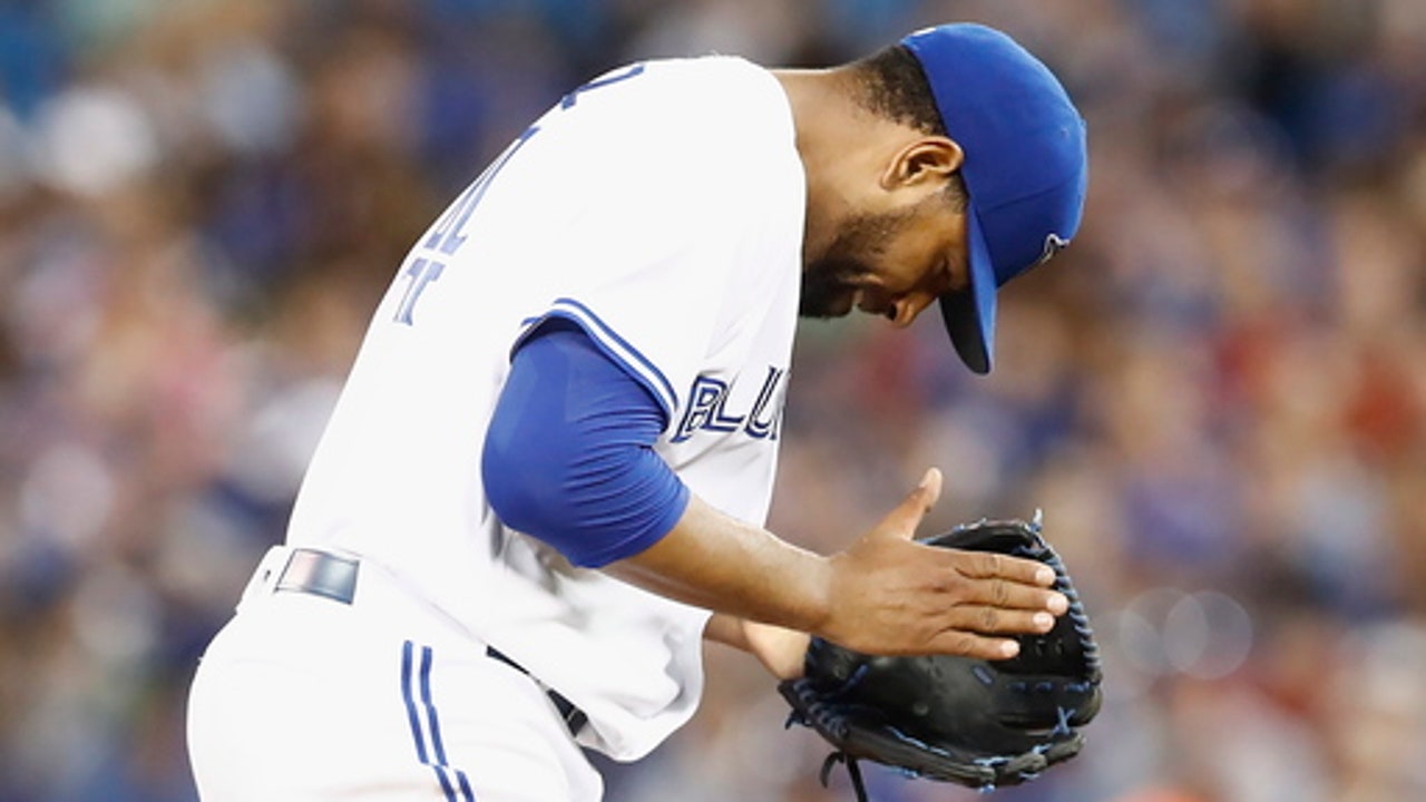 Valdez gets first win in 7 years, Jays beat Athletics 4-1 (Jul 25, 2017)